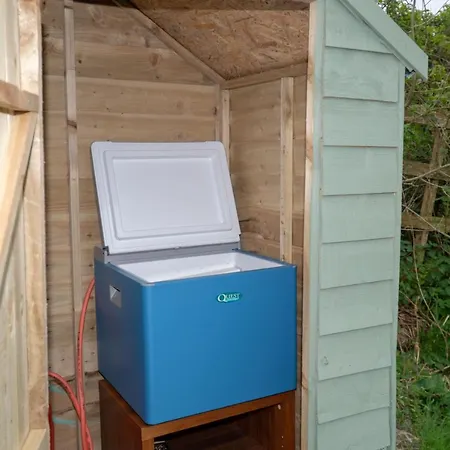 Hut In The Sheep Wash * Ulverston